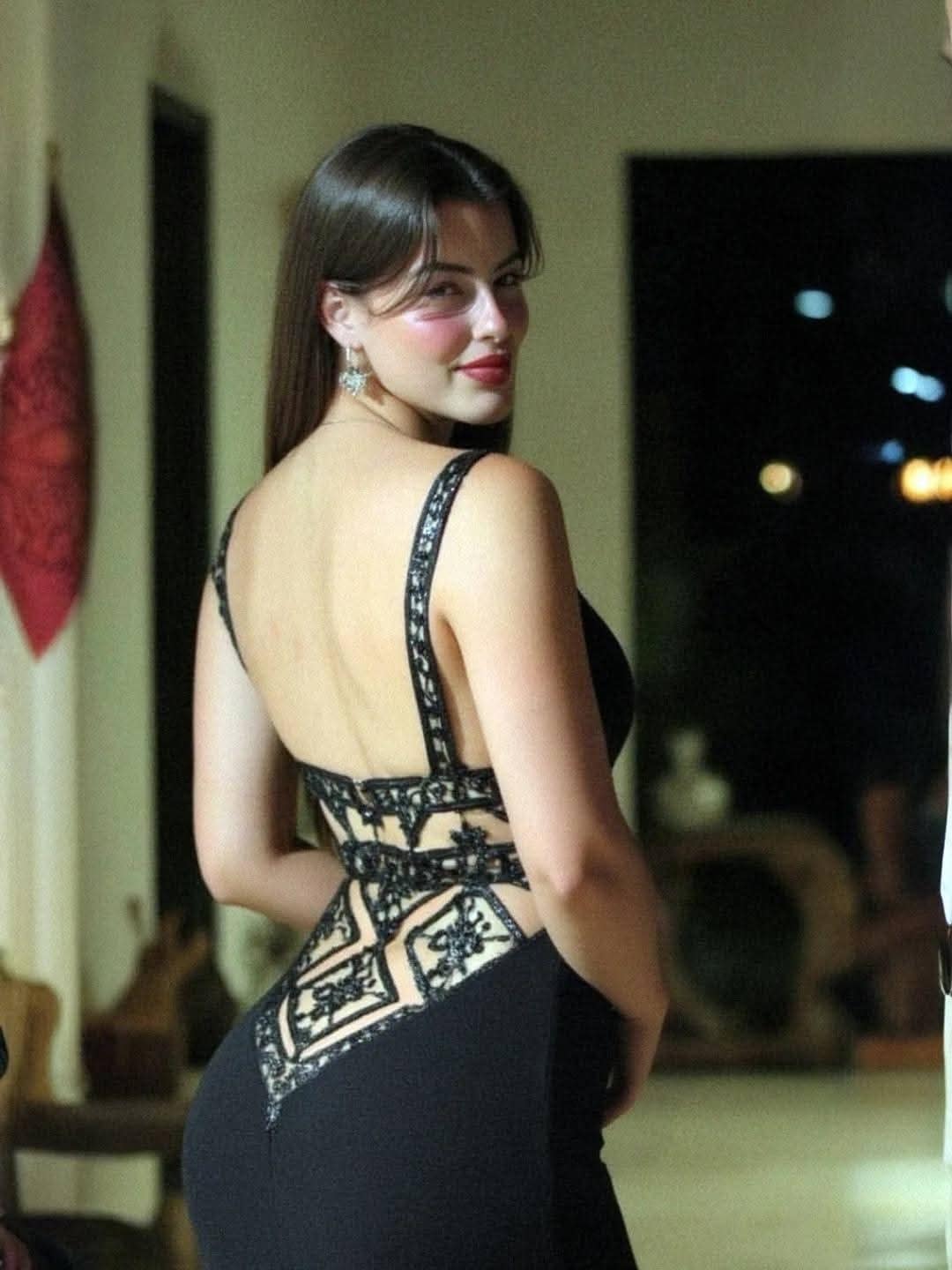Verified call girls, escorts & night girls in Pakistan — profile photo